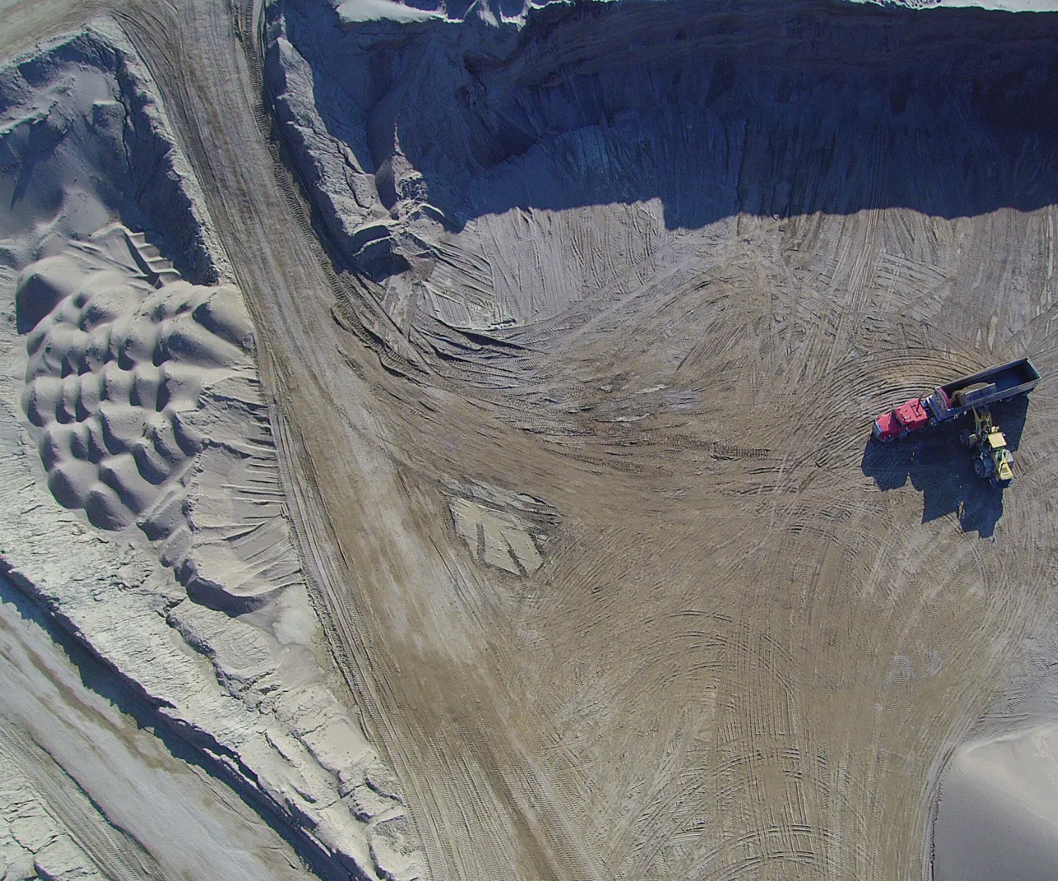 Brock Aggregates Home Page: Stouffville drone shot, the aggregate depot for Ontario.